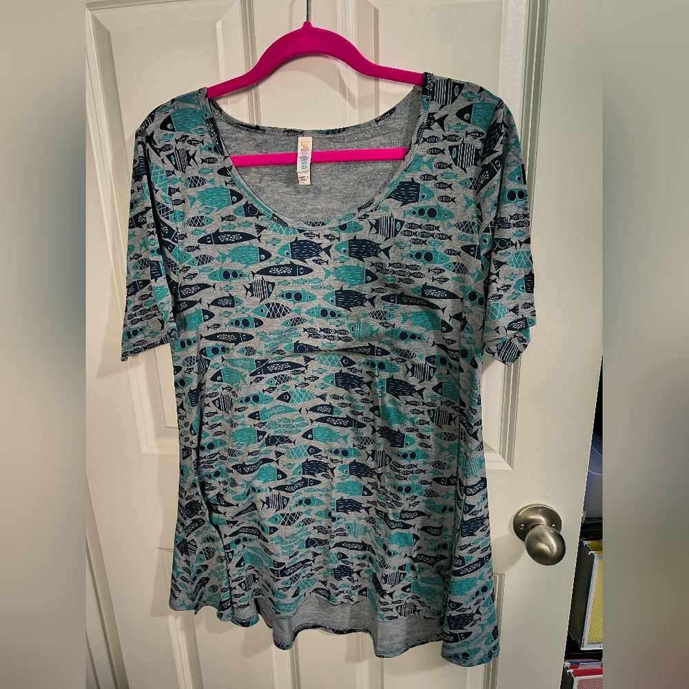 Lula Roe Fish Design Tunic Size L (305)